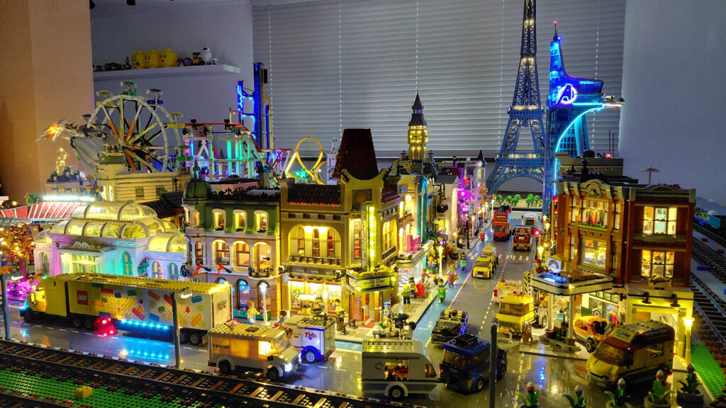 lego, dutch lego room, dutchlegoroom, lego room, lego kamer, lego city, lego city room, home made, lego trein, lego treinen, lego train, lego trains, lego home made, harry potter lego, Lego tour, Lego Disney, Lego F1, Lego Formule1, Lego lights. lego friends, POV